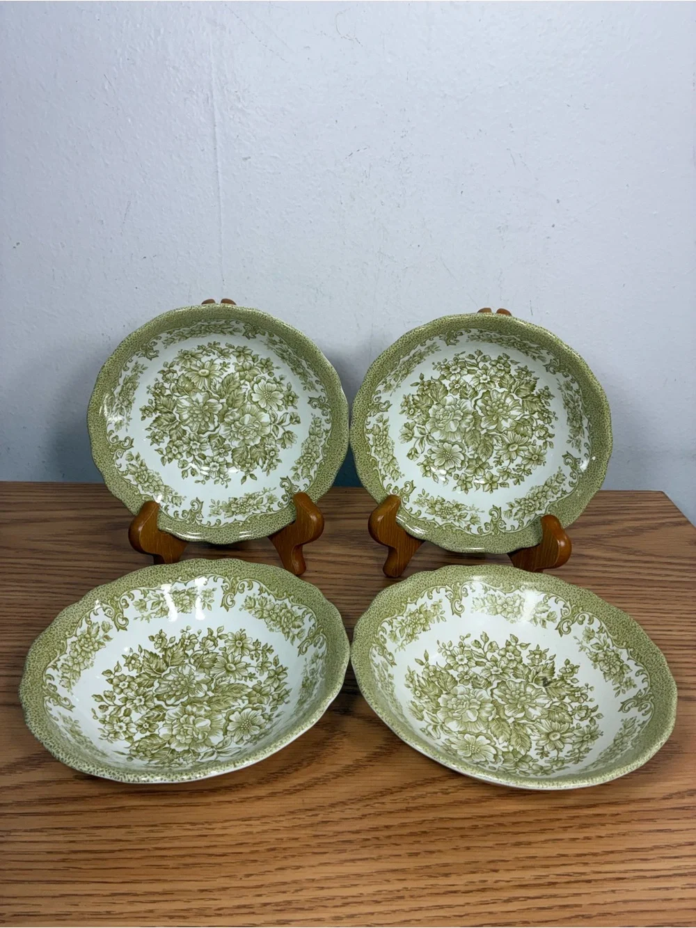 Royal Staffordshire J&G Meakin 6 inch bowls